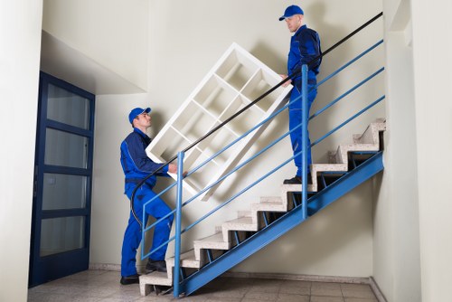 Secure loading and transport with a removal truck hire in Collierswood