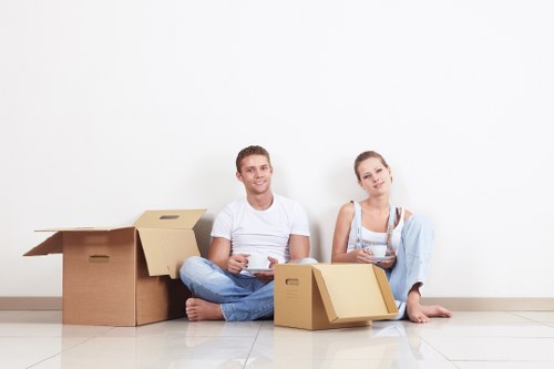 Local movers planning a structured and efficient moving process