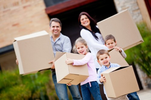 Collierswood van service handling furniture transport