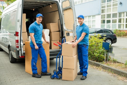 Local removals transport in Collierswood on a residential street