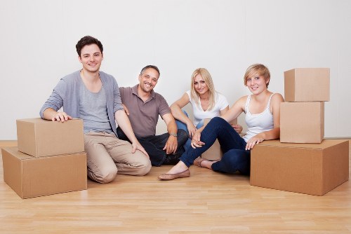 Low-carbon moving van loaded efficiently for a local relocation